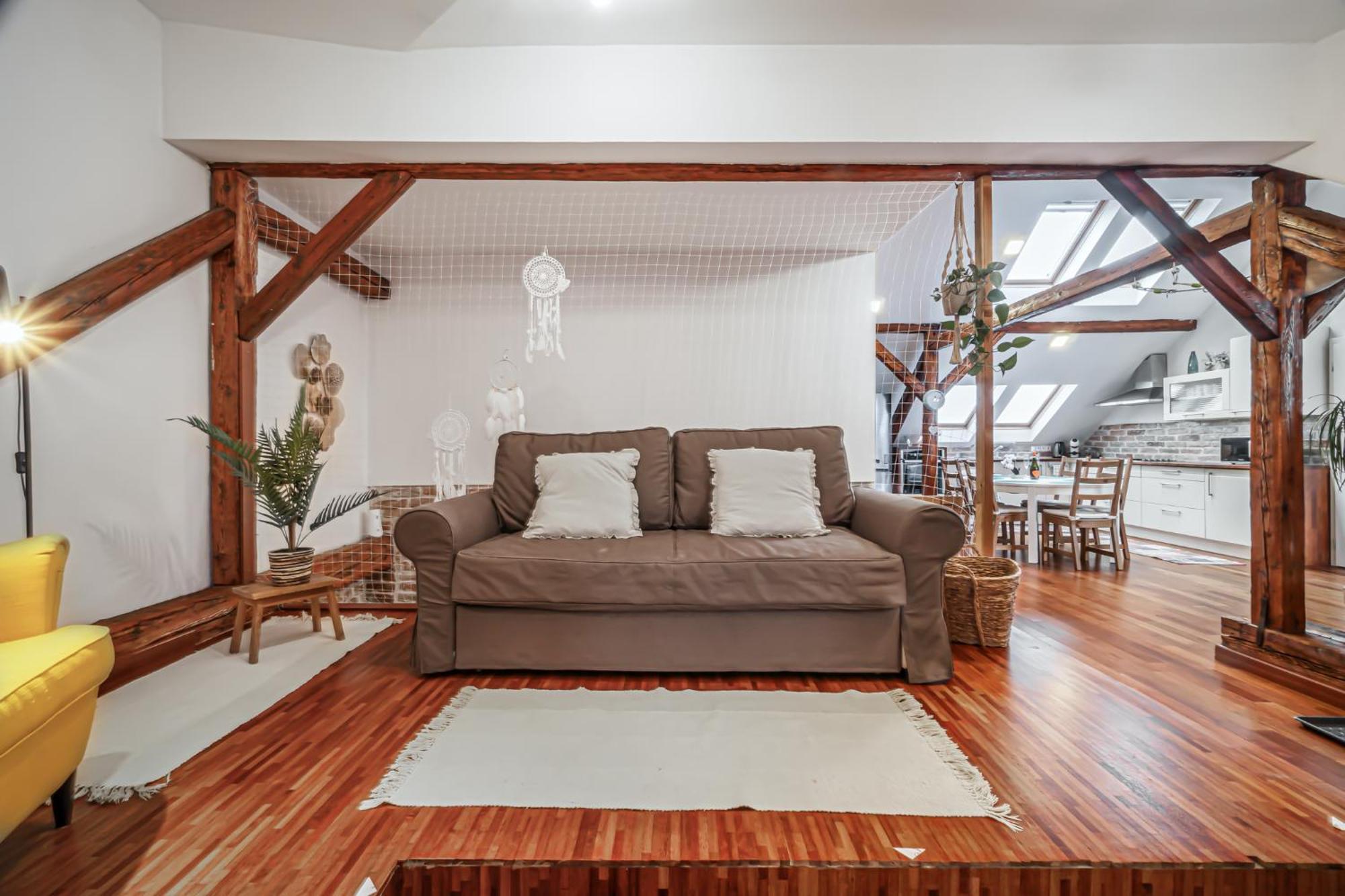 Beautiful And Romantic Penthouse With Two Terraces Bratislava Exterior photo